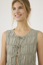 ⁦גופייה עם קשירות⁩ – תמונה ⁦2⁩