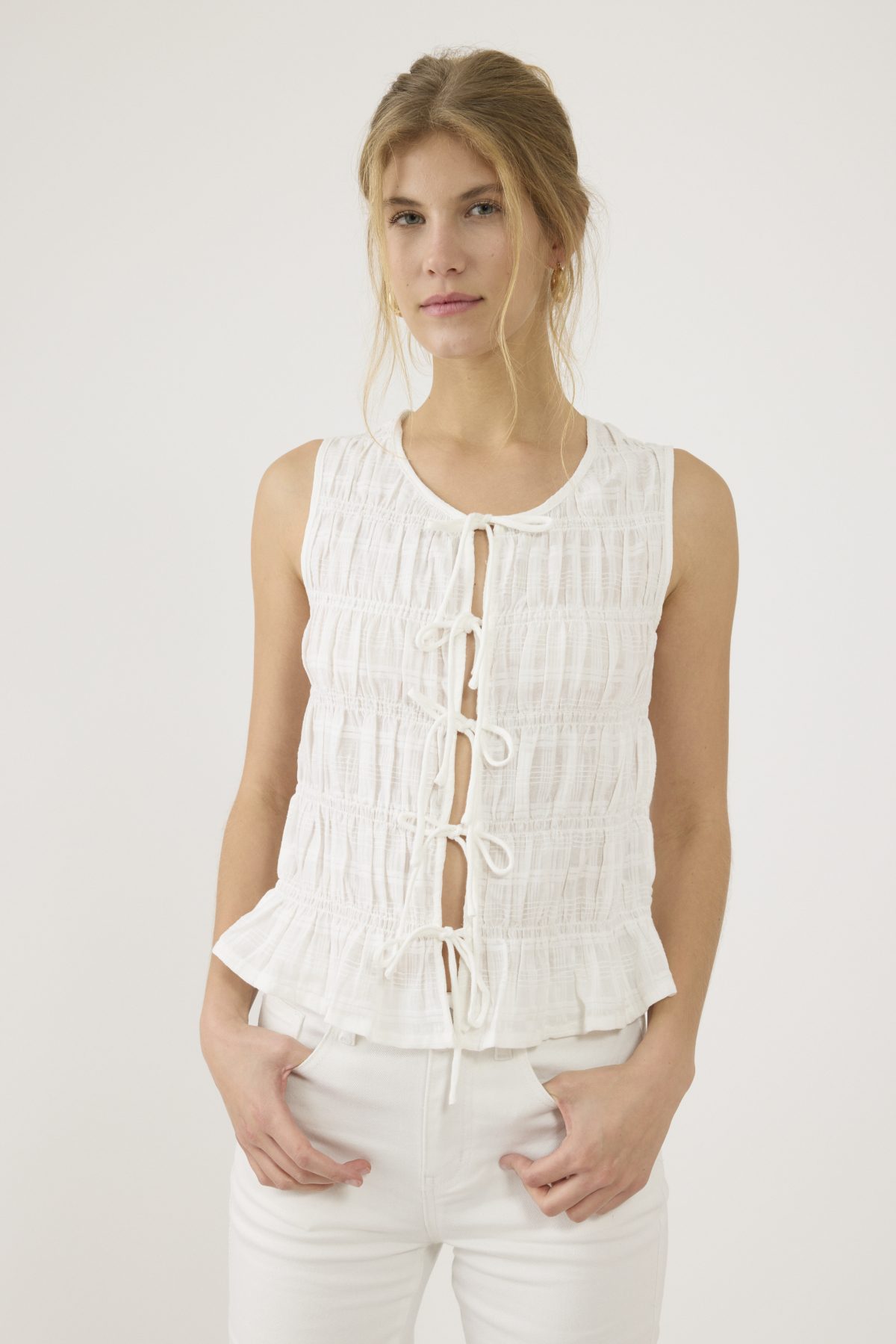 ⁦גופייה עם קשירות⁩ – תמונה ⁦6⁩