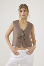 ⁦וסט סרוג קשירה⁩ – תמונה ⁦5⁩