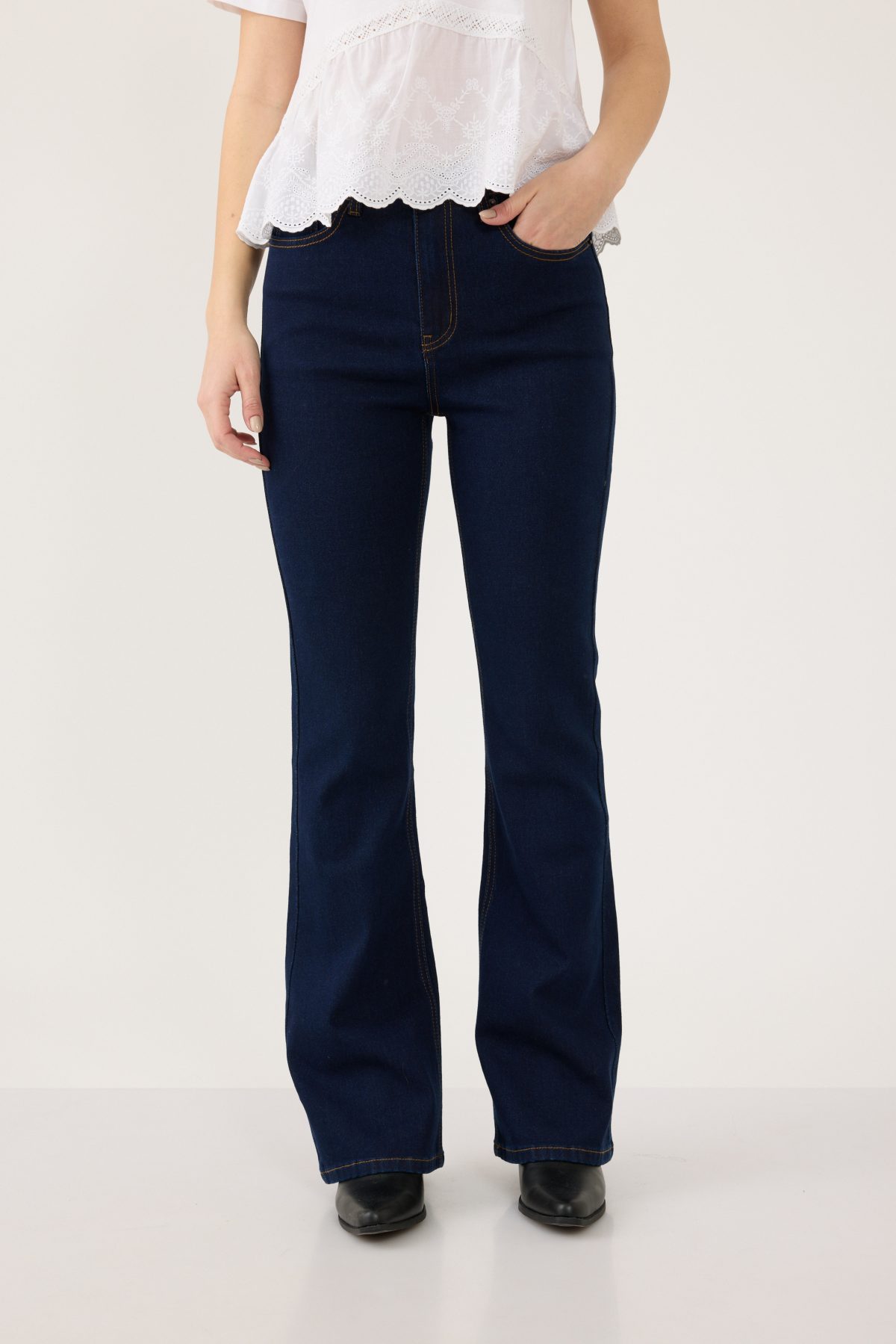 ⁦ח. תחרה⁩ – תמונה ⁦2⁩