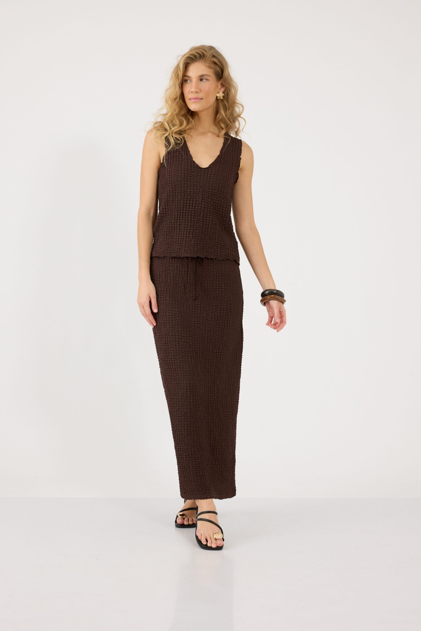 12613801_5 גופייה טקסטורה סרוגה – תמונה 1