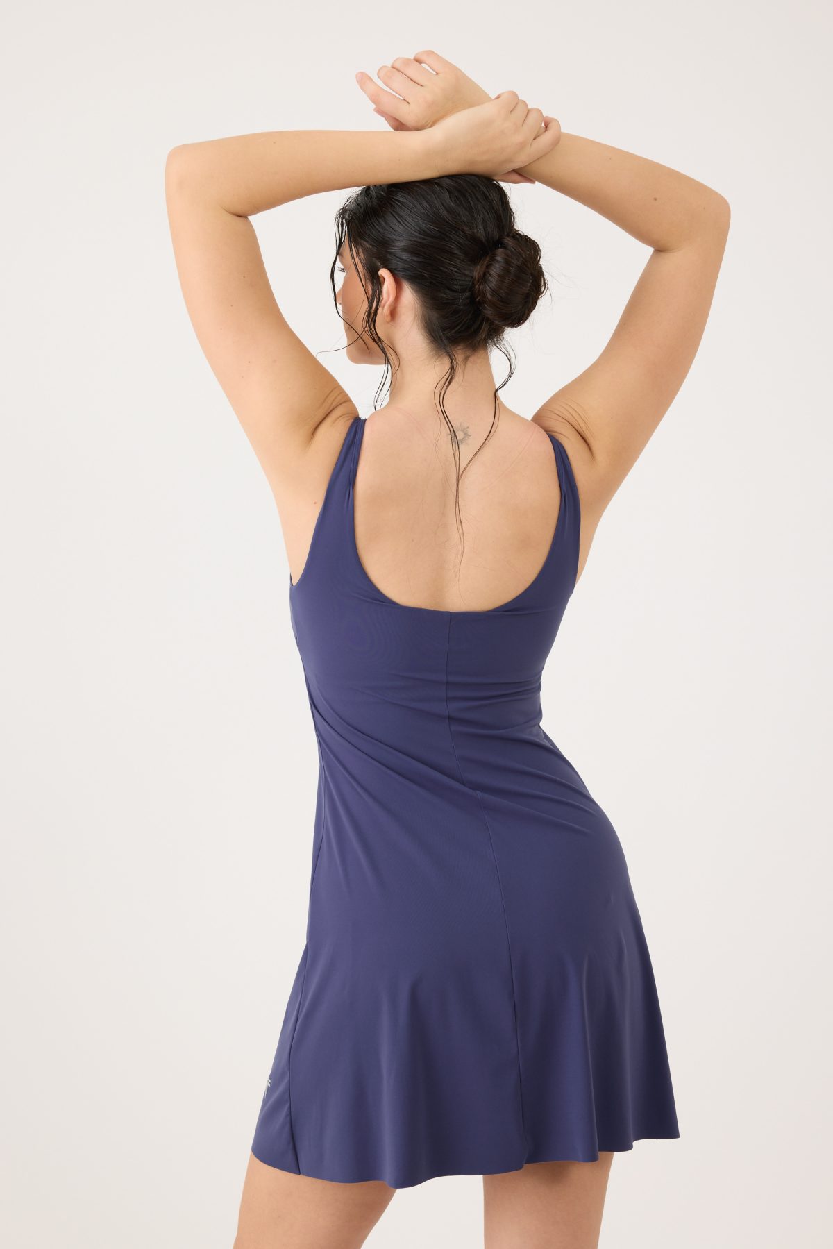 ⁦שמלת אקטיב⁩ – תמונה ⁦2⁩