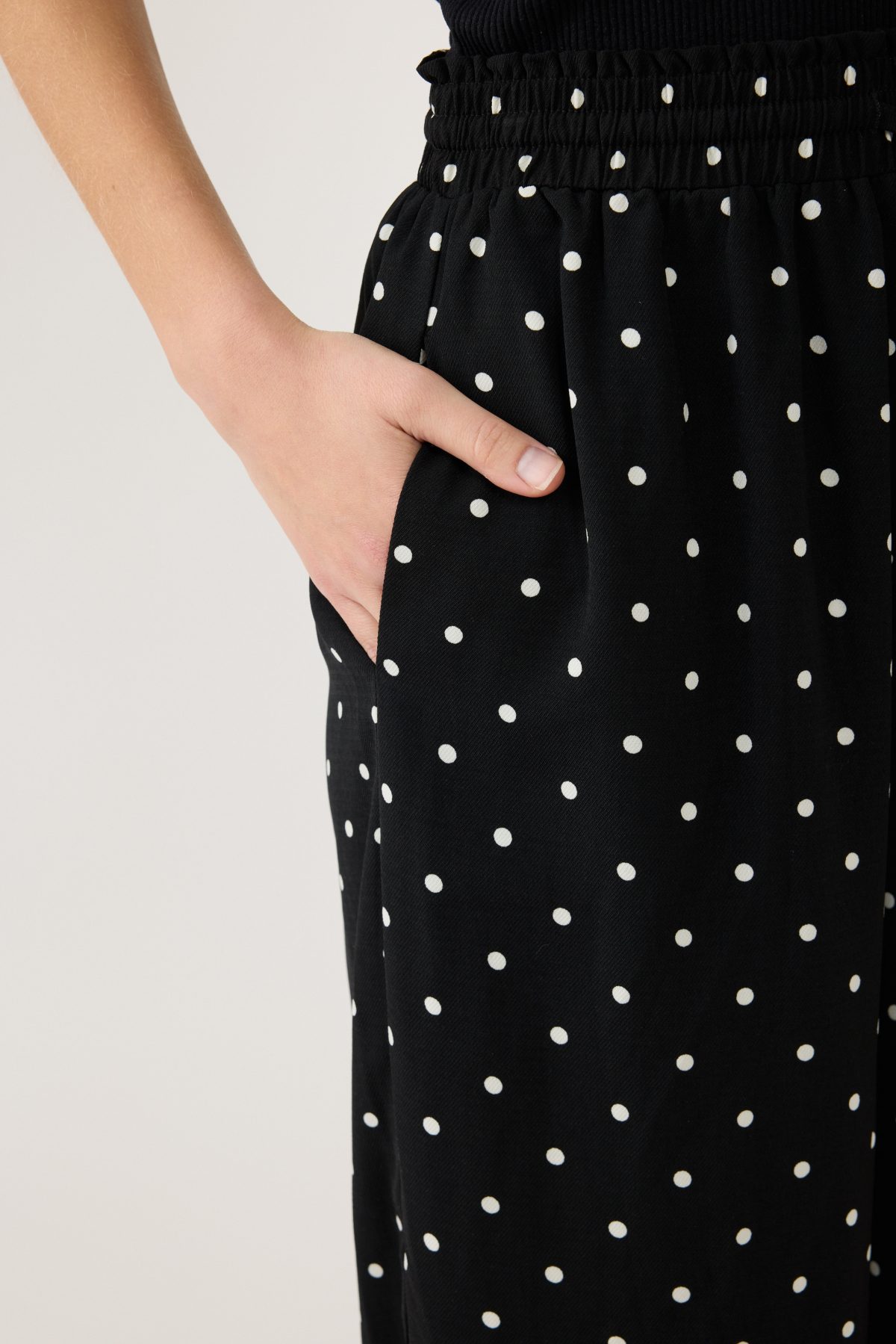 ⁦7/8 מכנסיים רחבים⁩ – תמונה ⁦4⁩