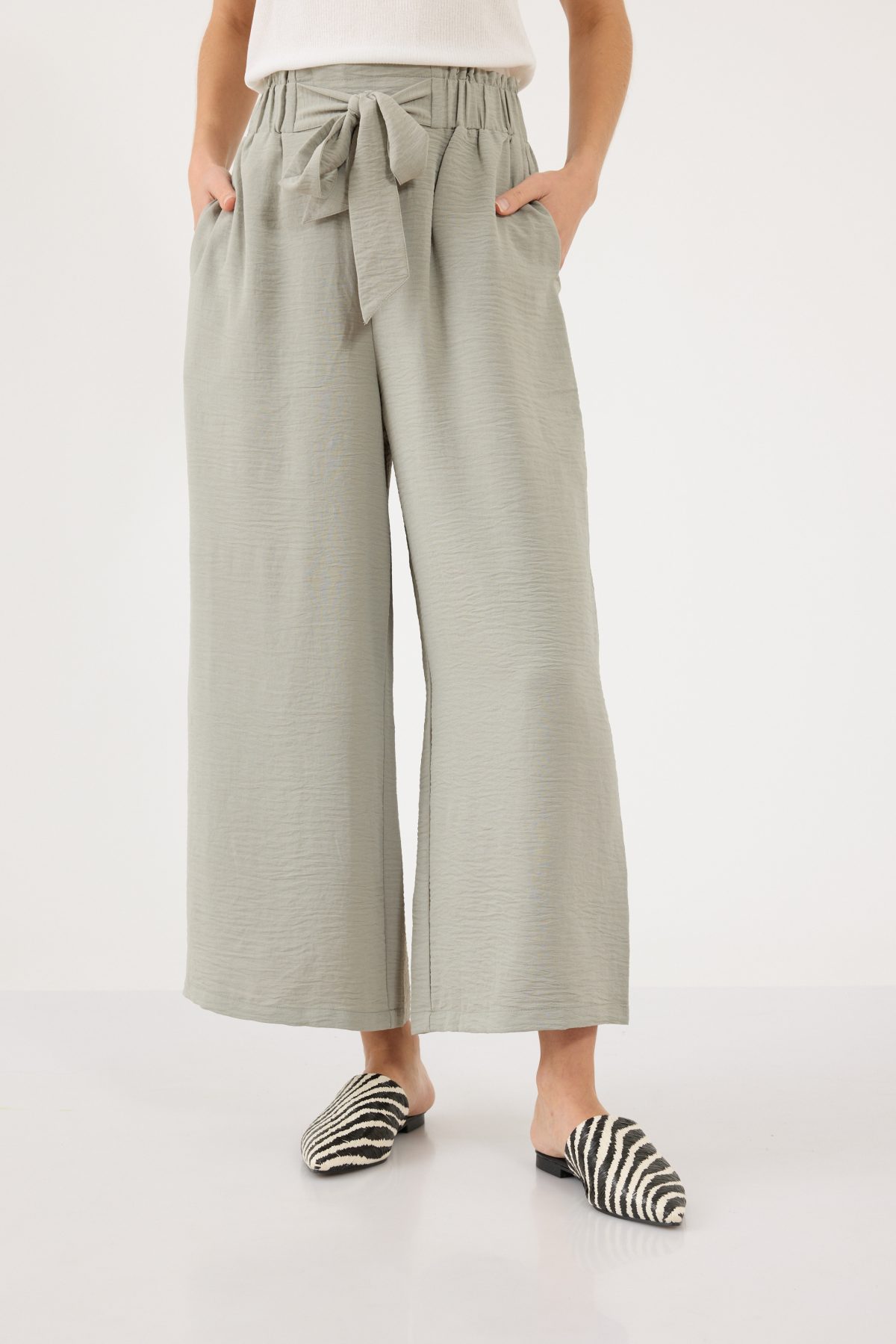 ⁦מכנסיים רחבים⁩ – תמונה ⁦3⁩