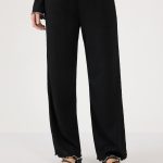 מכנסיים סרוגים