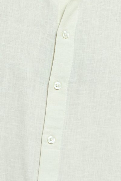 ח. מכופתרת שרוול קצר