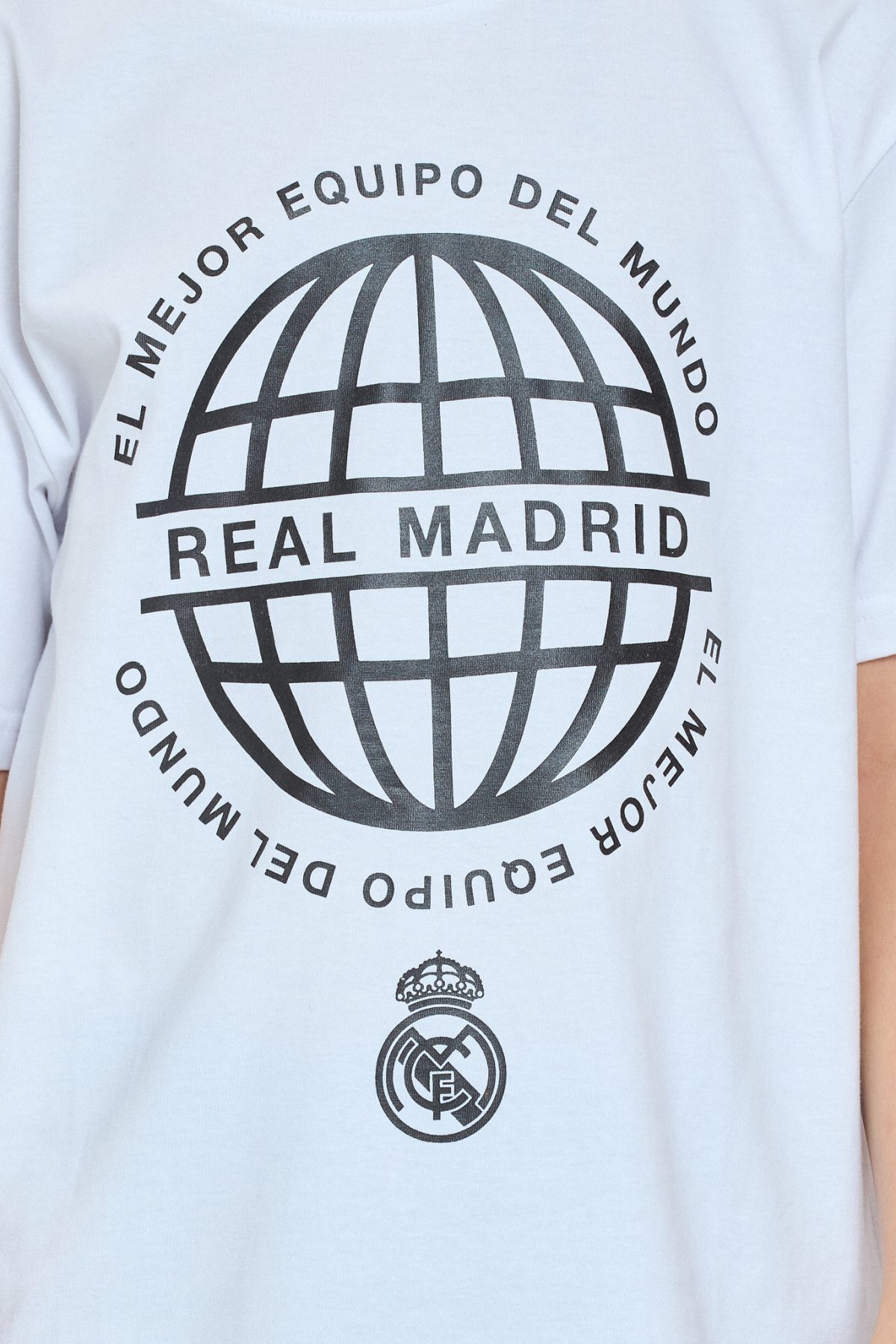 ⁦ח. עם הדפס ריאל מדריד⁩ – תמונה ⁦3⁩