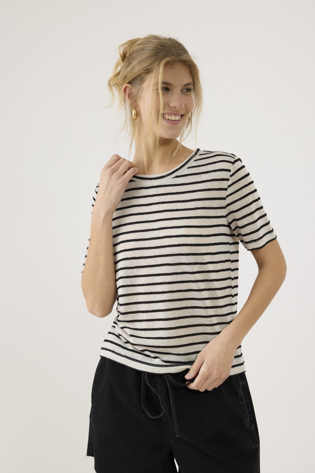 ⁦חולצת פסים⁩ – תמונה ⁦3⁩