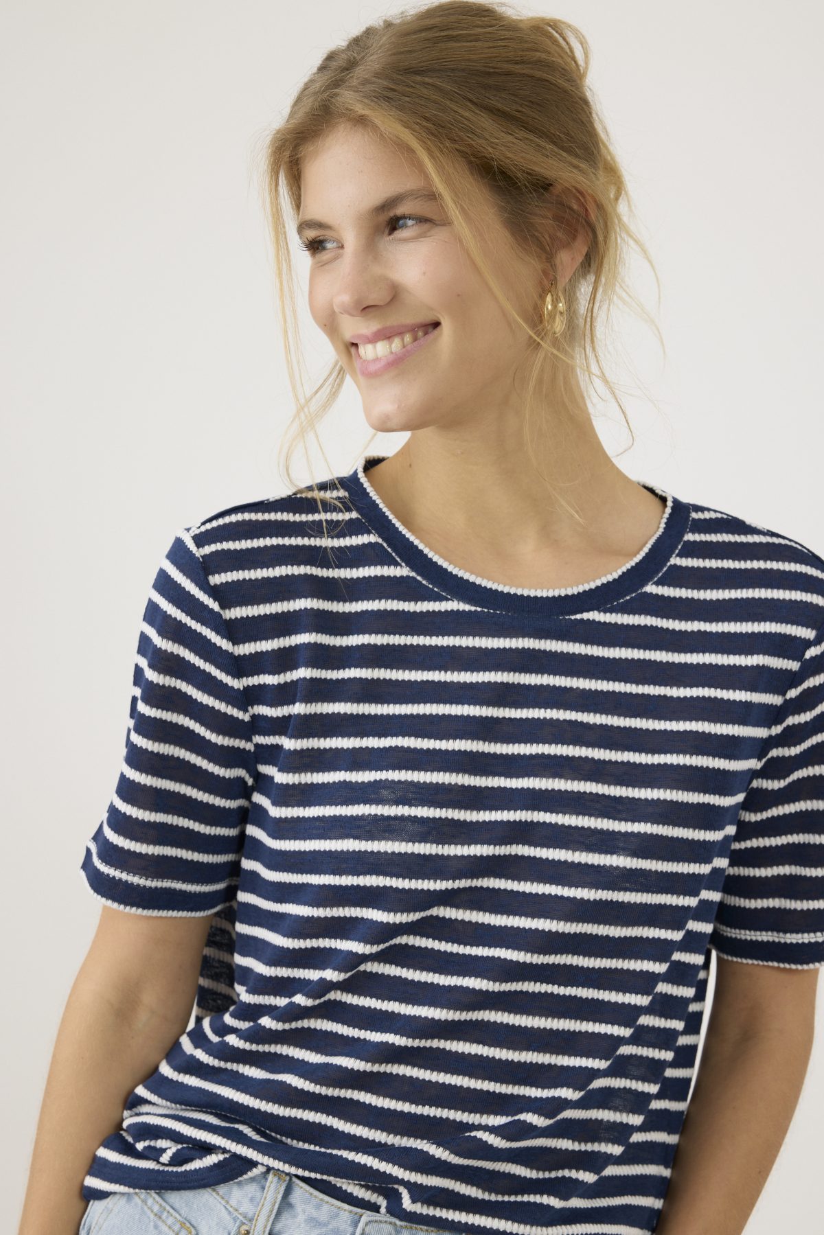 ⁦חולצת פסים⁩ – תמונה ⁦6⁩