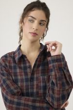 ⁦מכופתרת משבצות⁩ – תמונה ⁦6⁩