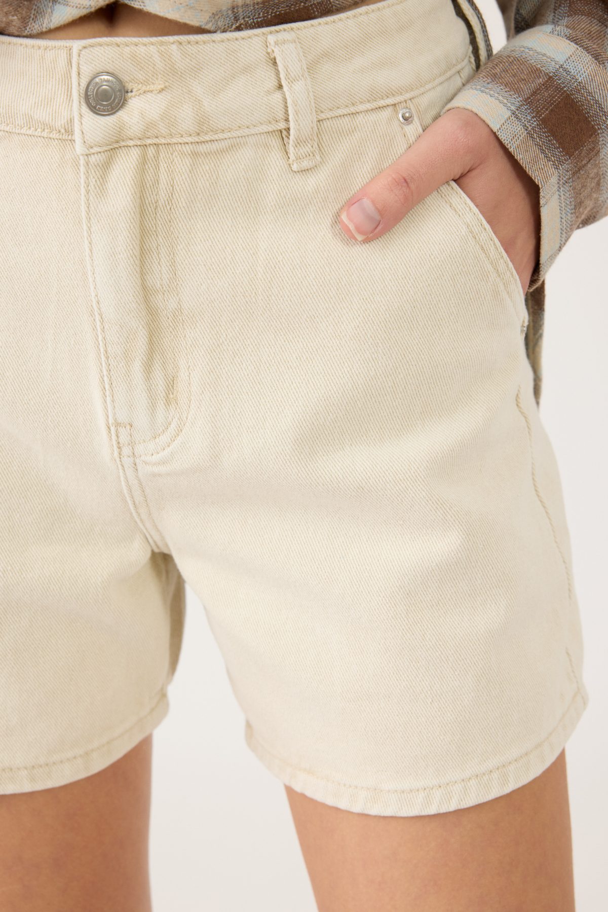 ⁦מכופתרת משבצות⁩ – תמונה ⁦8⁩