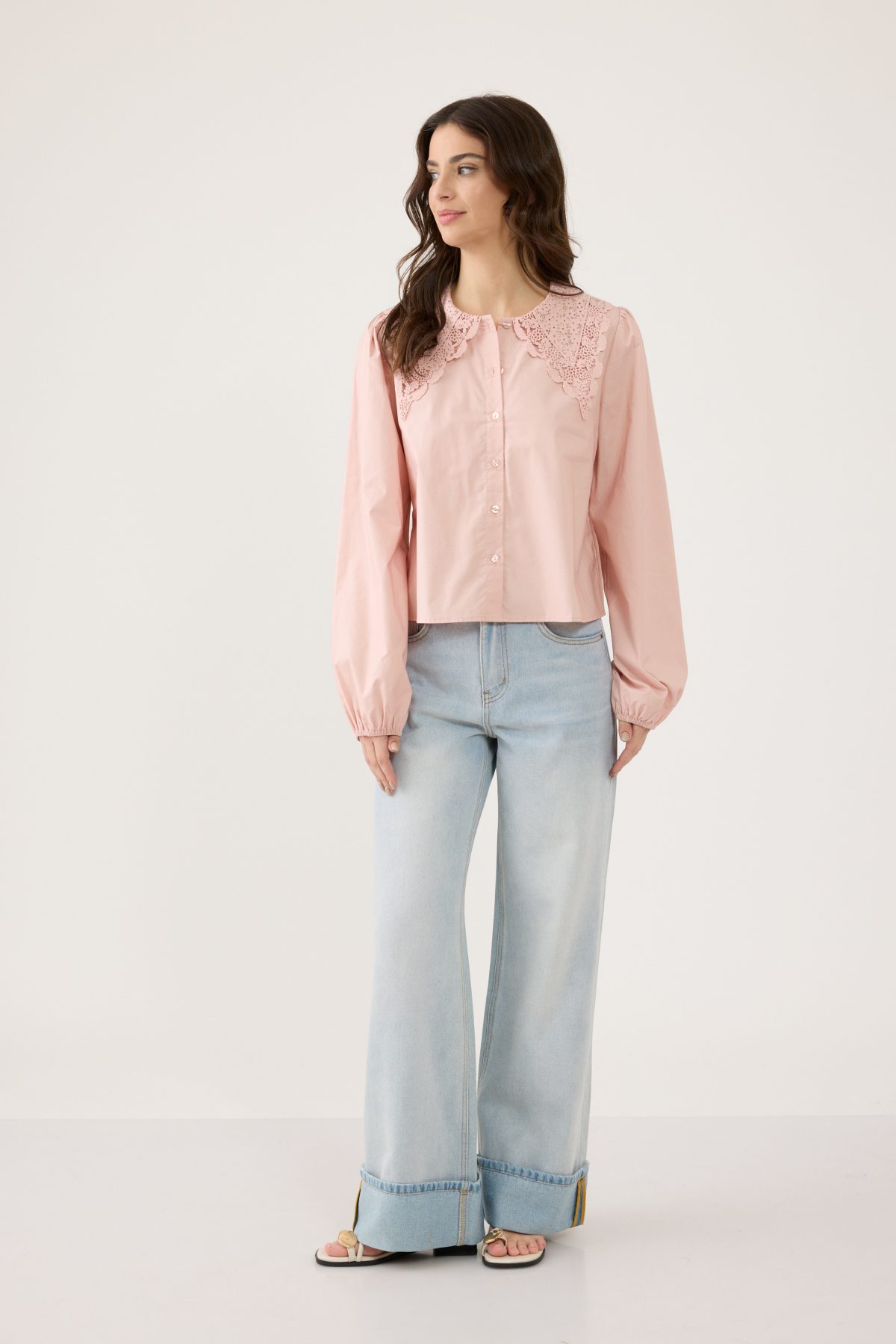 ⁦מכופתרת ארוגה עם תחרה⁩ – תמונה ⁦5⁩