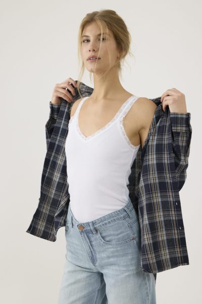 גופיית ריב עם תחרה