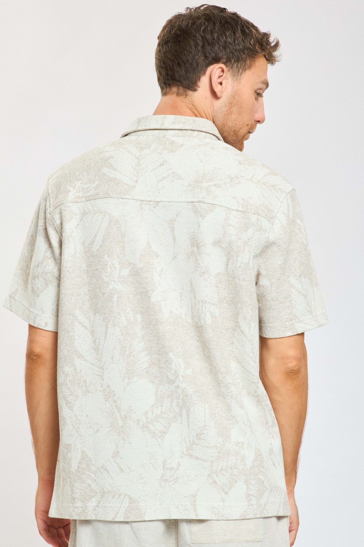 ⁦ח. מכופתרת סרוגה⁩ – תמונה ⁦2⁩