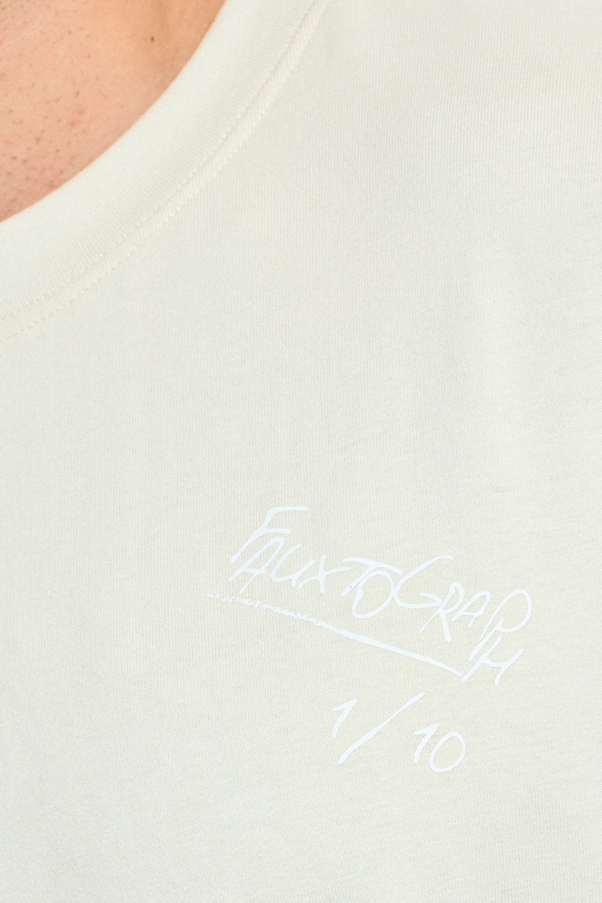 ⁦ח. עם הדפס⁩ – תמונה ⁦7⁩