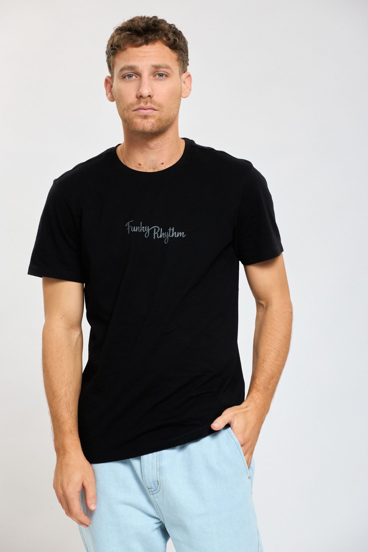 ⁦חולצה עם הדפס⁩ – תמונה ⁦8⁩