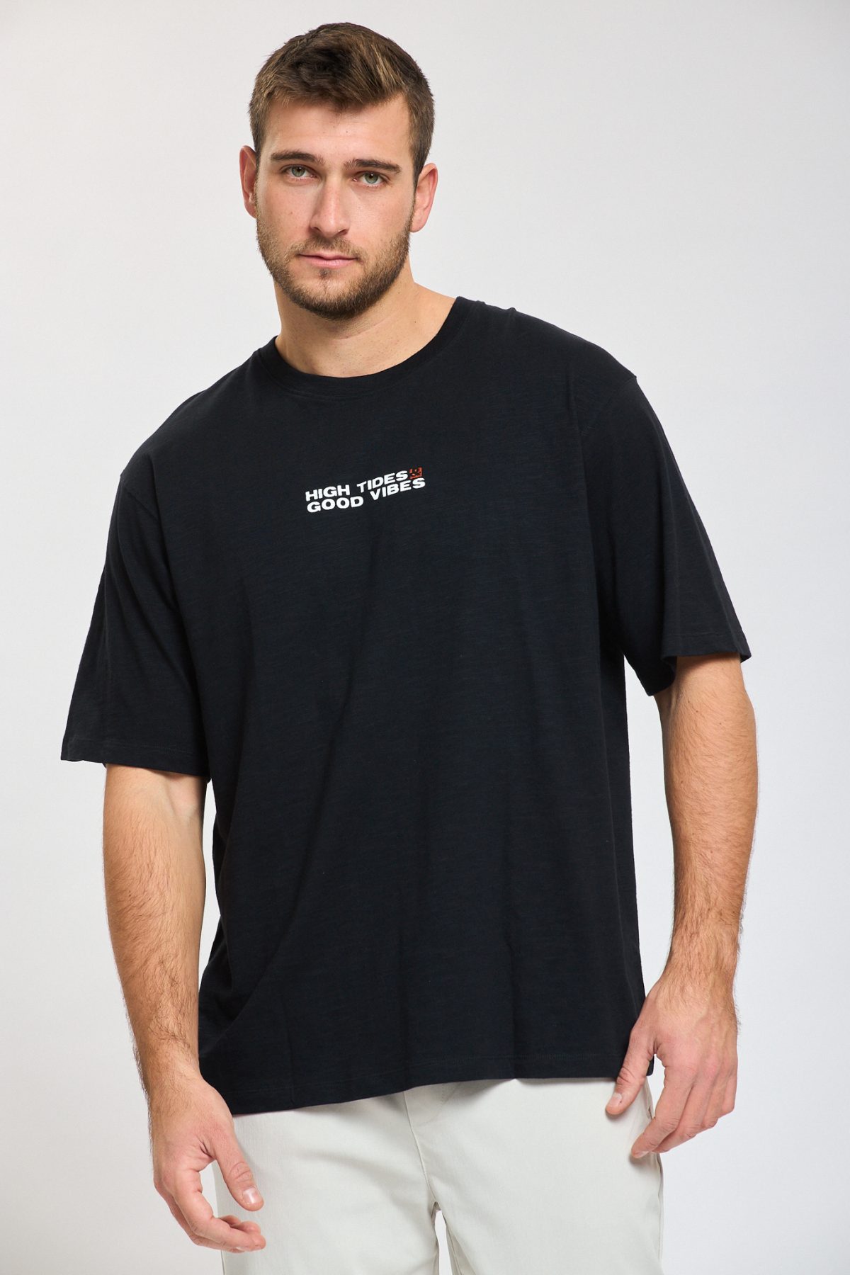 ⁦ח. עם הדפס⁩ – תמונה ⁦2⁩