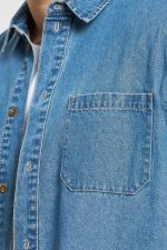 ⁦ח. ג'ינס מכופתרת⁩ – תמונה ⁦2⁩