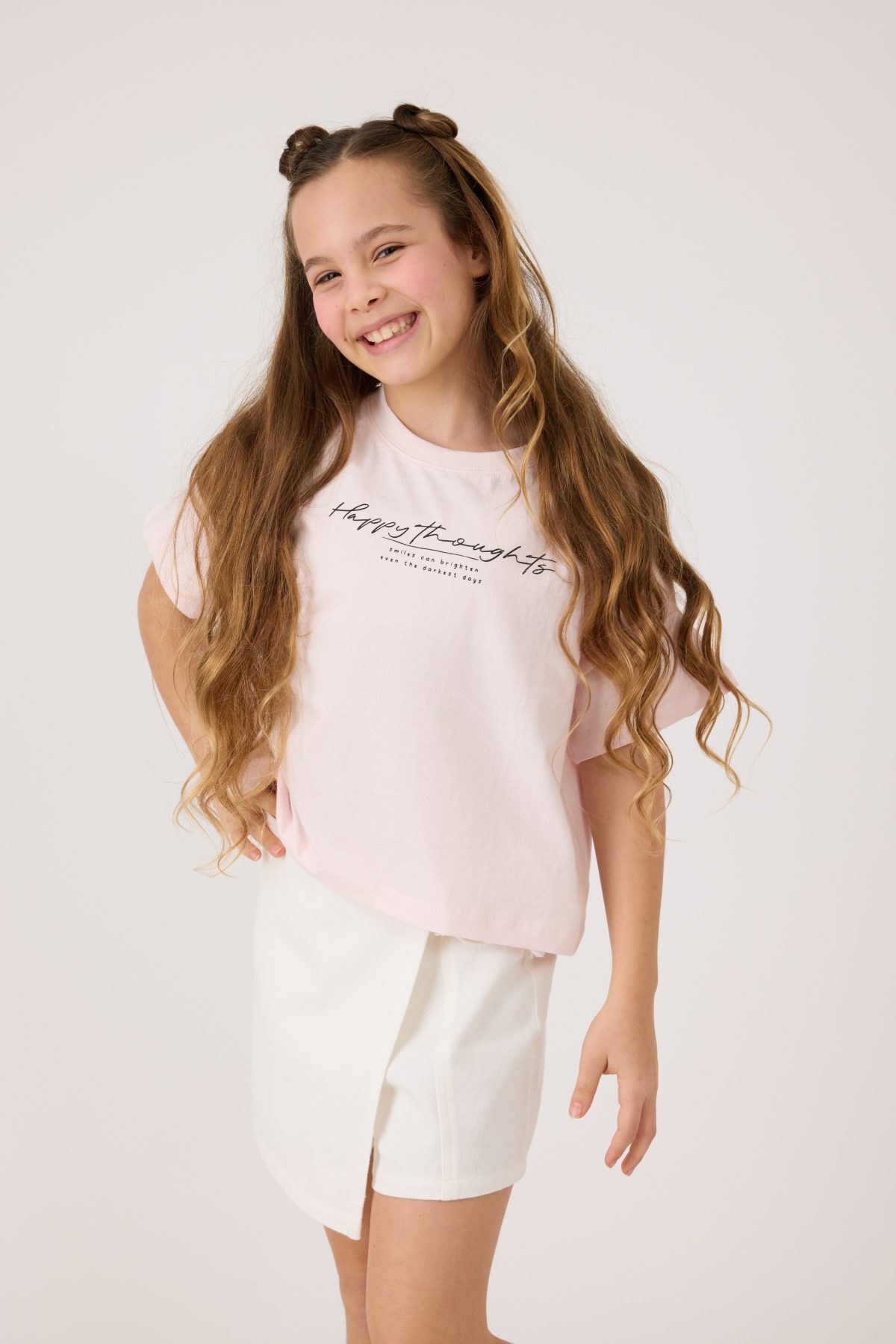 ⁦חולצה רחבה עם הדפס⁩ – תמונה ⁦3⁩