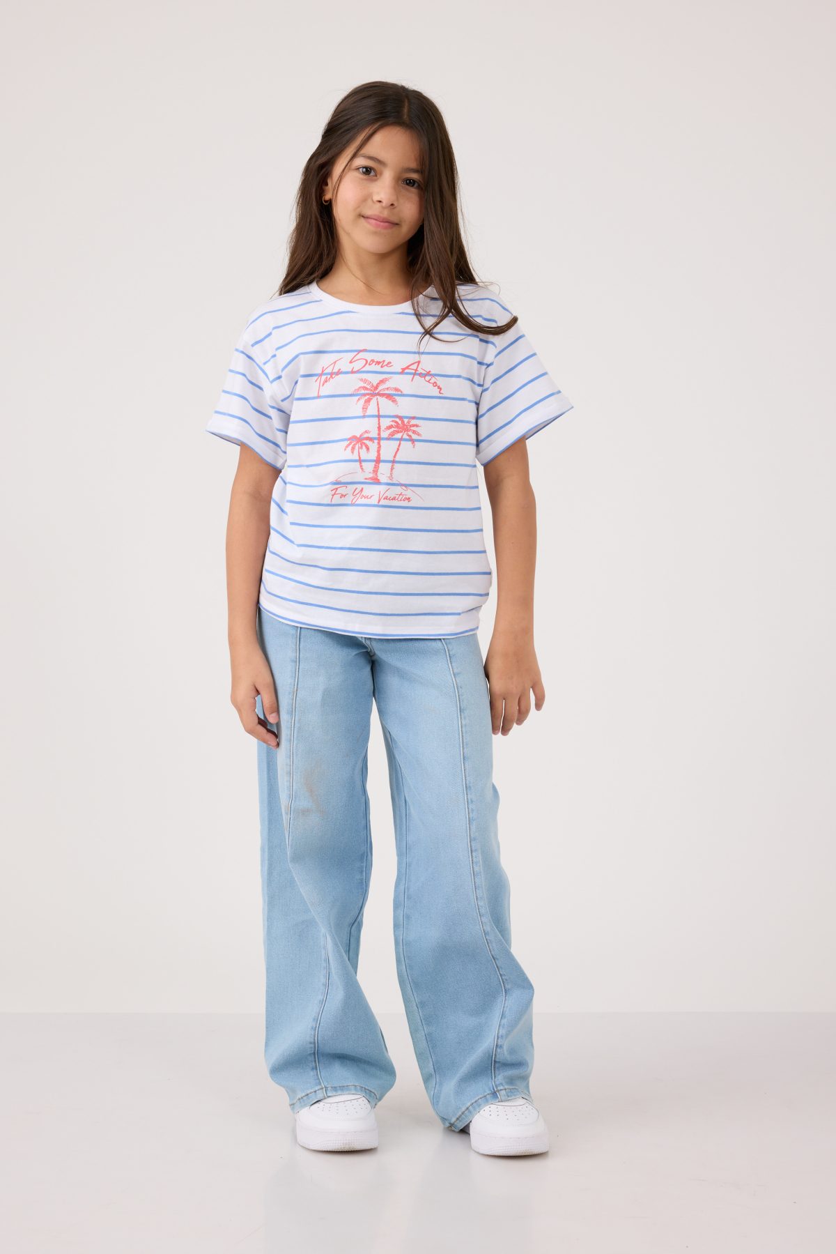 ⁦חולצה עם הדפס⁩ – תמונה ⁦2⁩