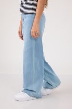 ⁦ג'ינס⁩ – תמונה ⁦2⁩