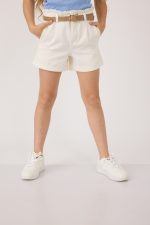 ⁦מכנס  ג'ינס קצר עם חגורה⁩ – תמונה ⁦4⁩