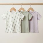 שלישיית ח. עם הדפס