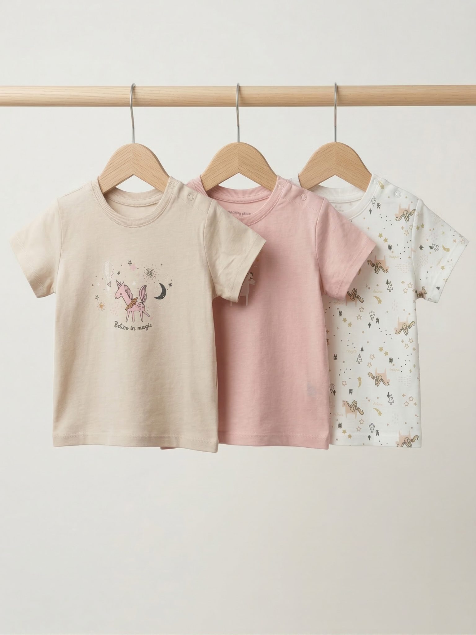 שלישיית ח. עם הדפס שלישיית ח. עם הדפס