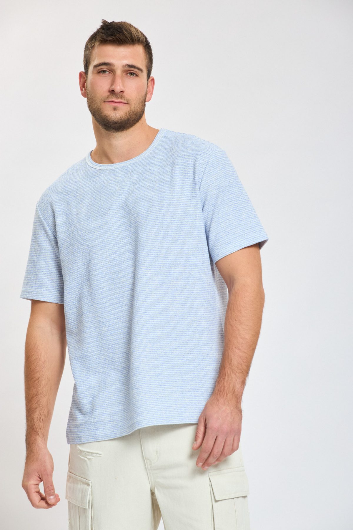 ⁦חולצת טקסטורה Oversize⁩ – תמונה ⁦2⁩