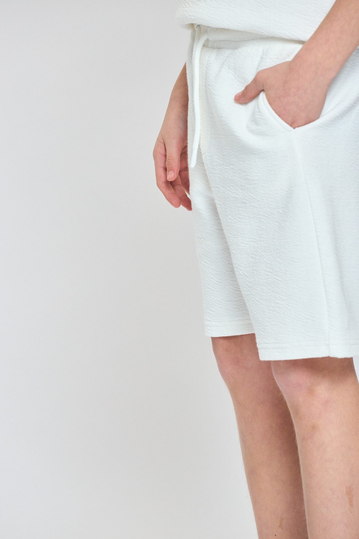 ברמודה סרוגה- חלק מסט