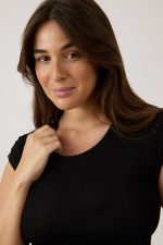 ⁦חולצה ללא שרוול⁩ – תמונה ⁦3⁩