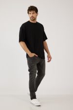 ⁦חולצה קצרה Oversize⁩ – תמונה ⁦7⁩