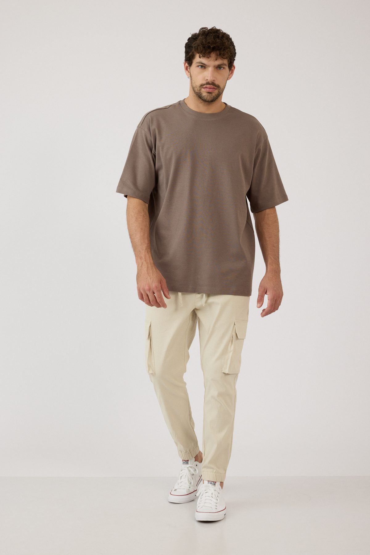 ⁦חולצה קצרה Oversize⁩ – תמונה ⁦9⁩