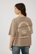 חולצה Oversize מודפסת – תמונה 6