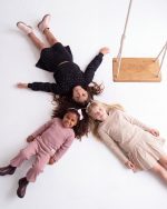 ⁦מכנסיים סרוגים -חלק מסט⁩ – תמונה ⁦3⁩